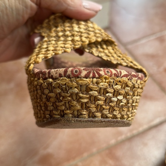 Theodora & Callum stuart weitzman - Picture 4 of 6